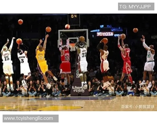 姚明与海耶斯的精彩瞬间图片回顾展现篮球传奇的辉煌时刻