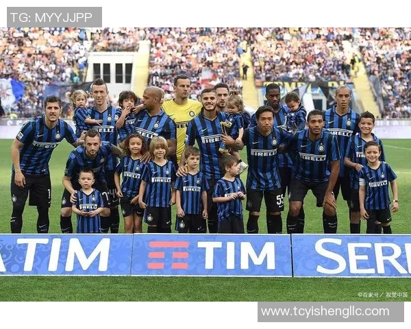 中超精彩对决里昂逆转那不勒斯全场沸腾赛后精彩点评回顾